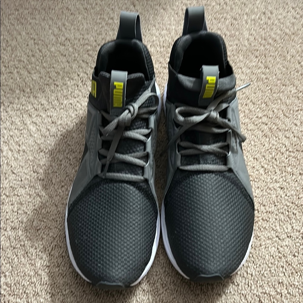 Puma Hunter Green and Gray Mid-Top Sneakers with Mesh Upper (great condition)